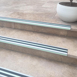 ترمز پله آلومینیومی تک 