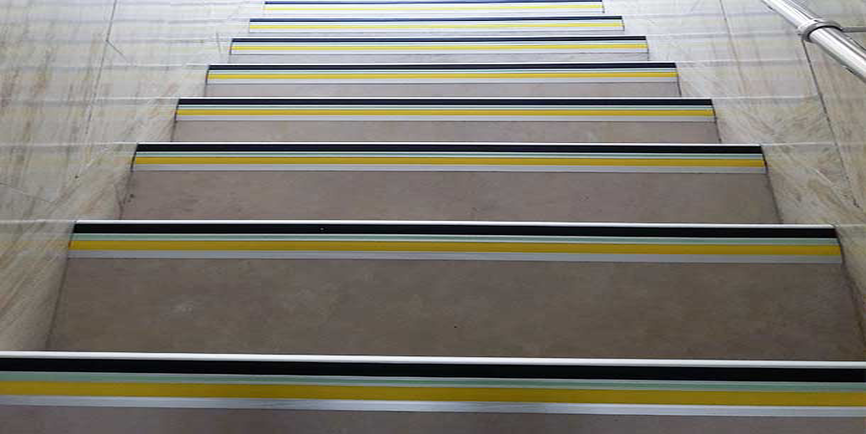 ترمز پله آلومینیومی دوبل 