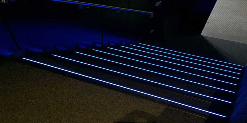 ترمز  پله  LED دار دوبل ـ کد: T6